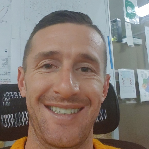 Meet your Posher, Joshua - Picture 2 of 2